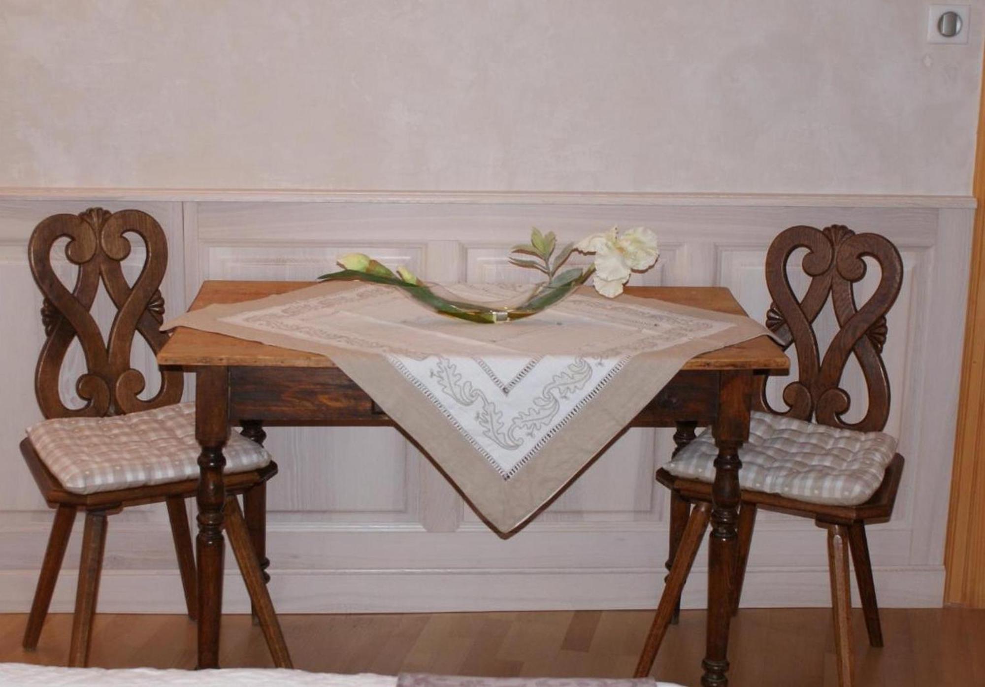 Domaine Jean Sipp Hotell Ribeauvillé Rum bild
